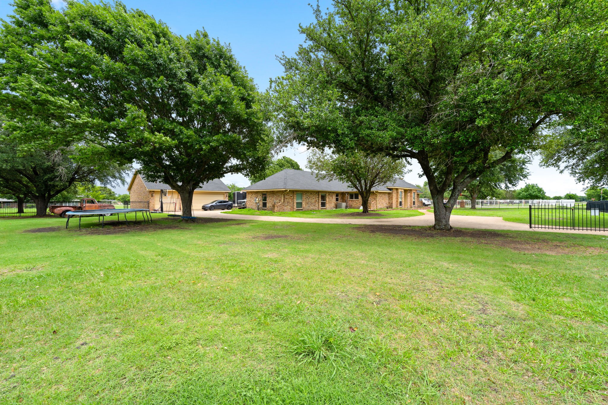 11736 Fm 740 Forney TX 75126