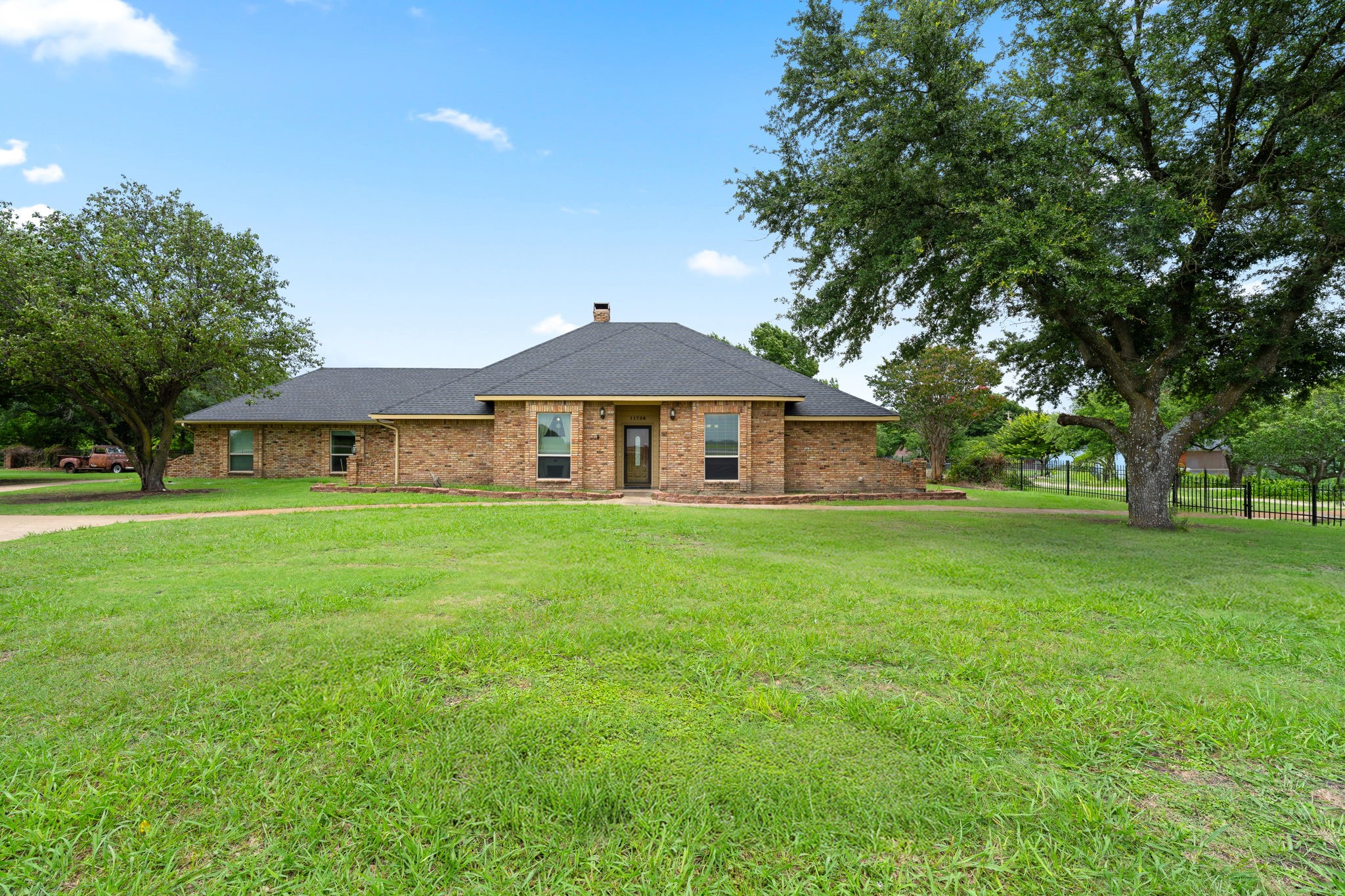 11736 Fm 740 Forney TX 75126