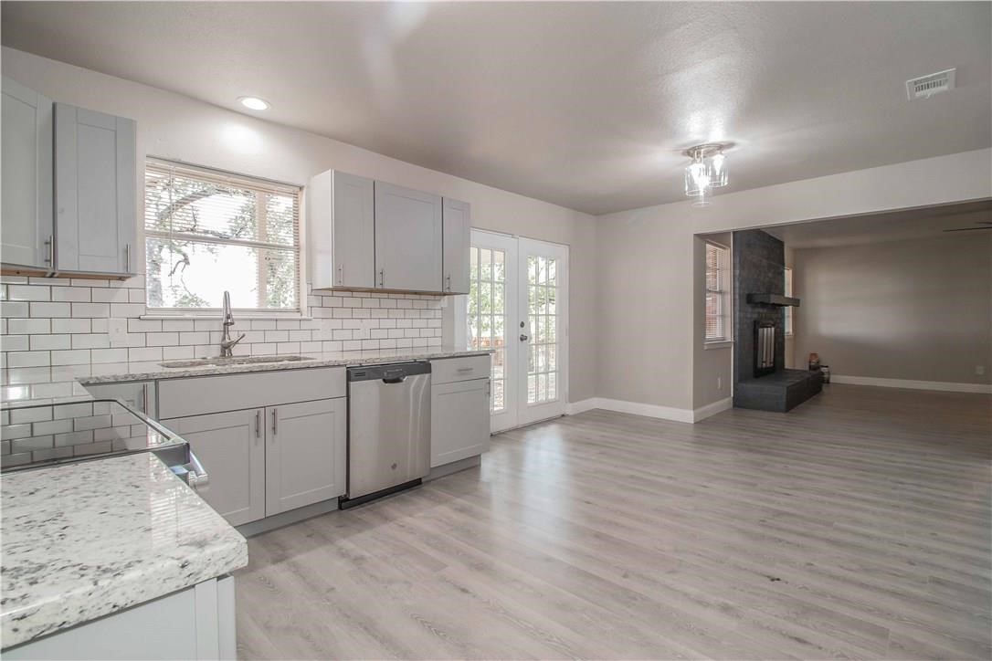 7305 Woodbridge Drive Forest Hill TX 76140