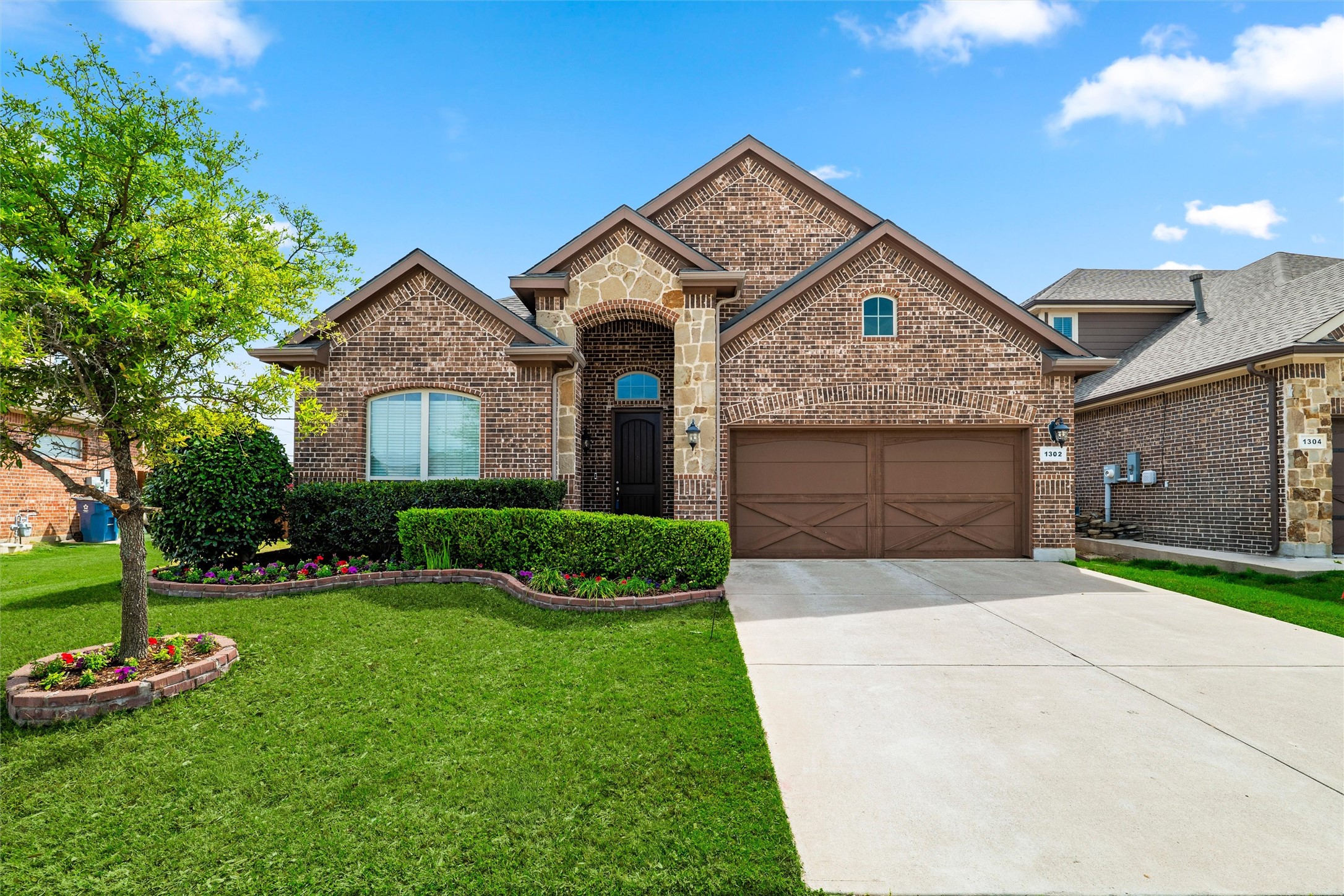 1302 Venezia Lane Lewisville TX 75077