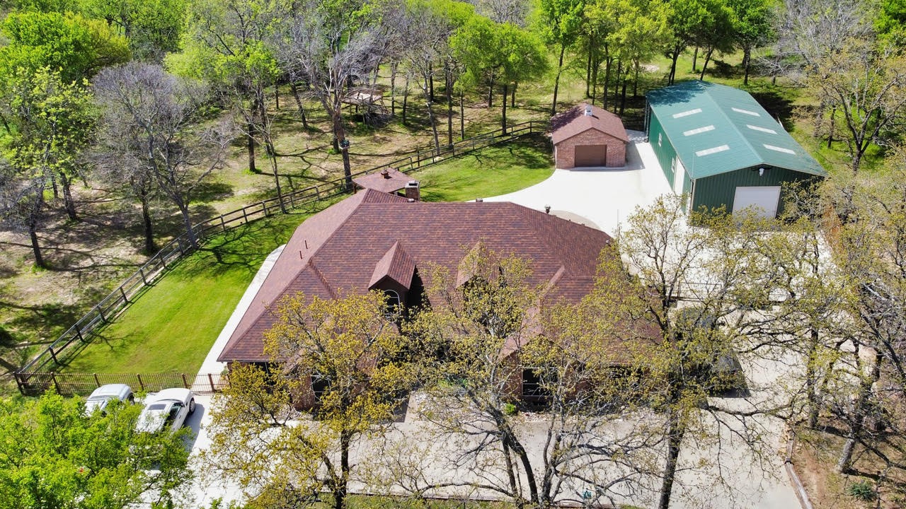 286 W Ridge Street Decatur TX 76234