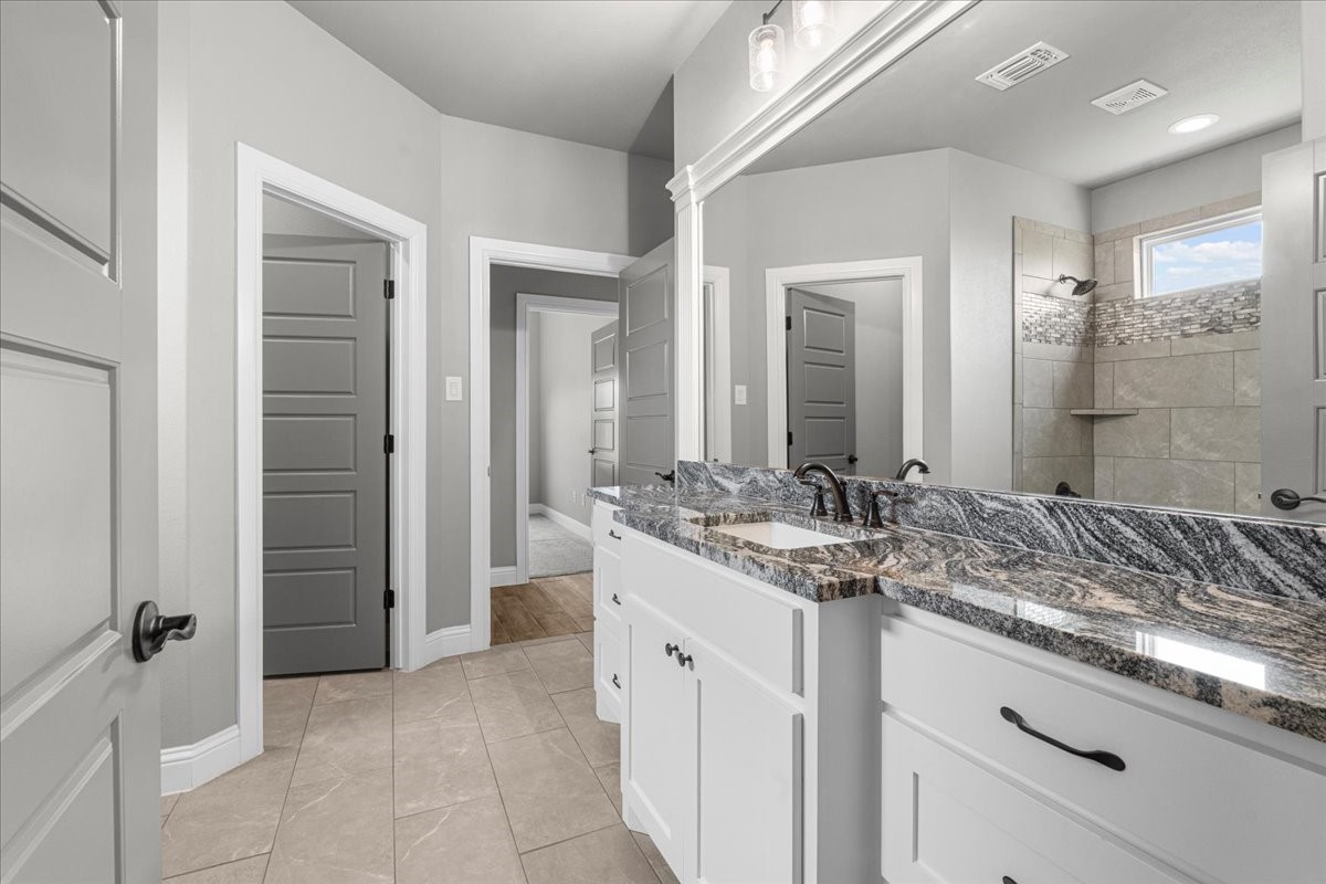 8016 County Road 1006 Godley TX 76044