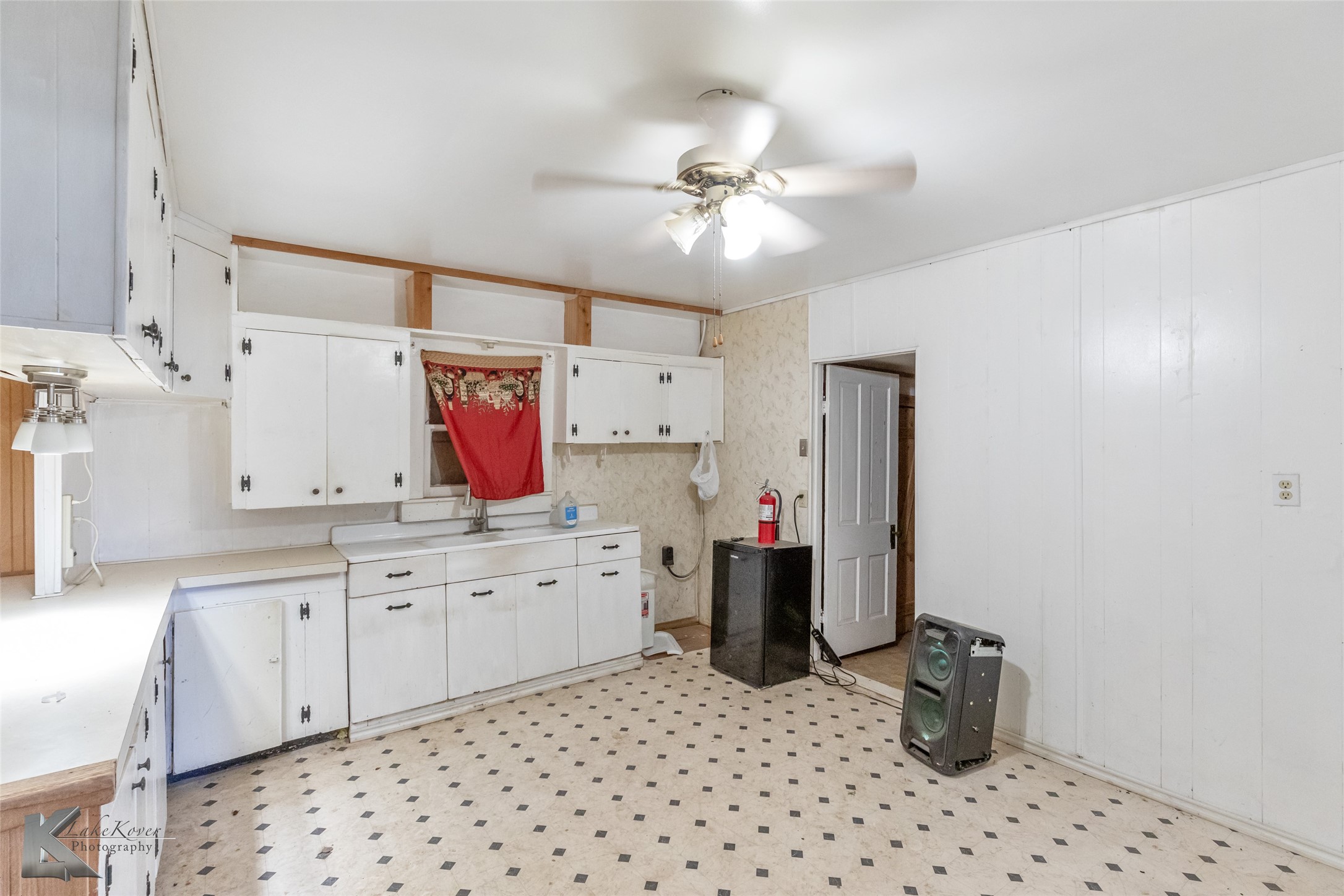 711 & 713 S Neches Street Coleman TX 76834