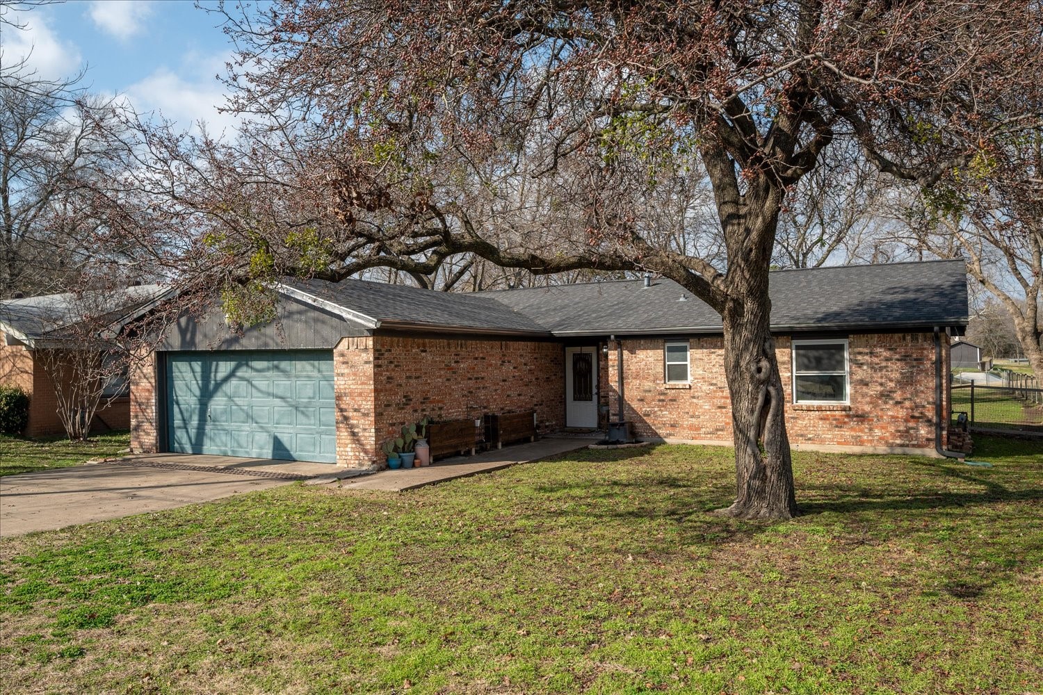 3110 Eastland Avenue Greenville TX 75402