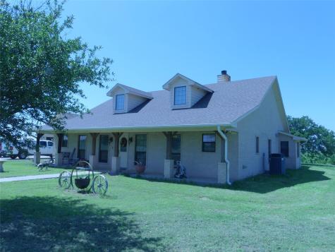 3421 School House Road Forestburg TX 76239