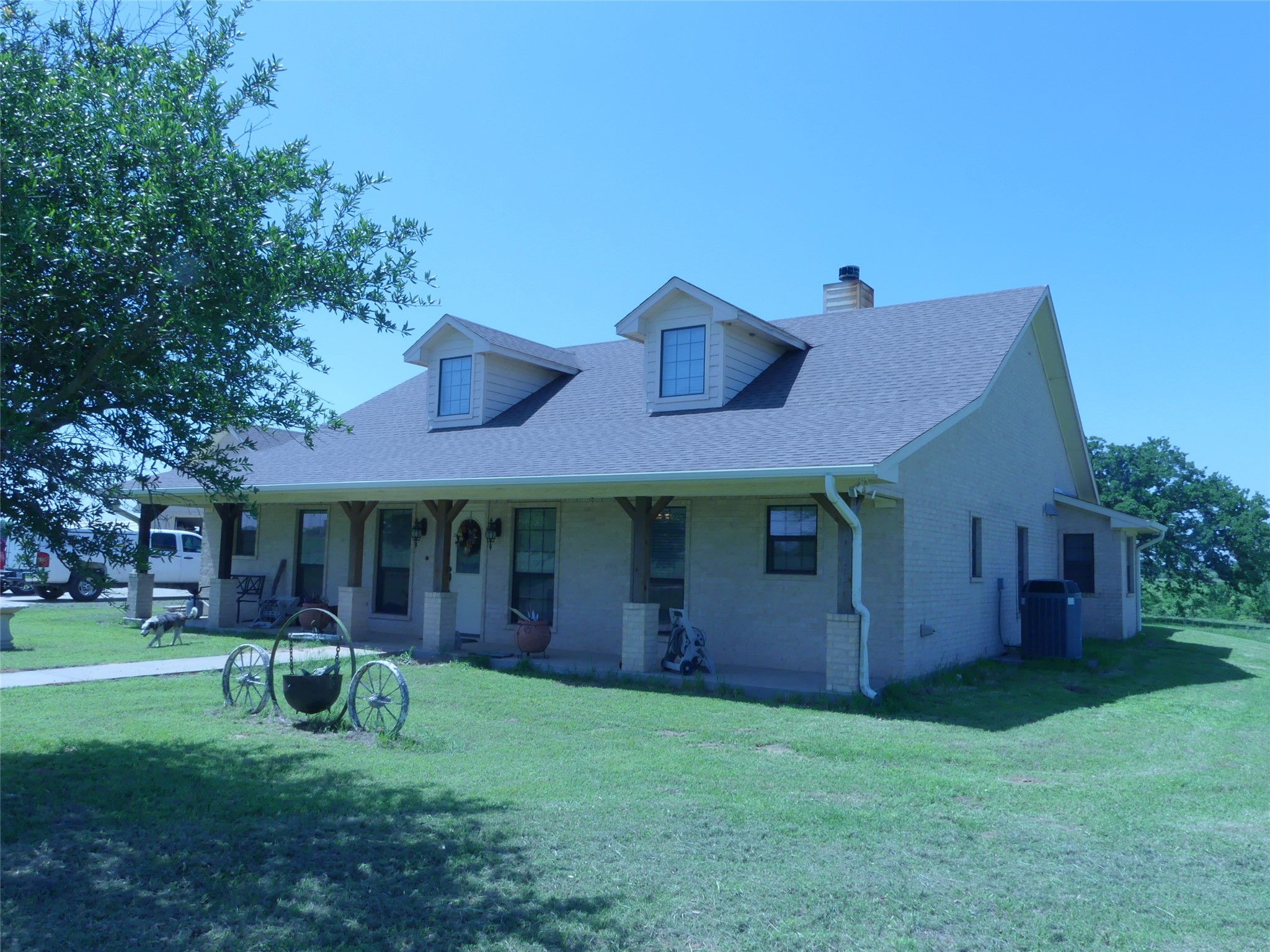 3421 School House Road Forestburg TX 76239