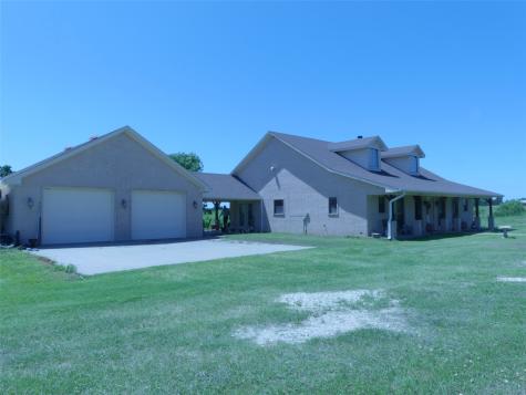 3421 School House Road Forestburg TX 76239