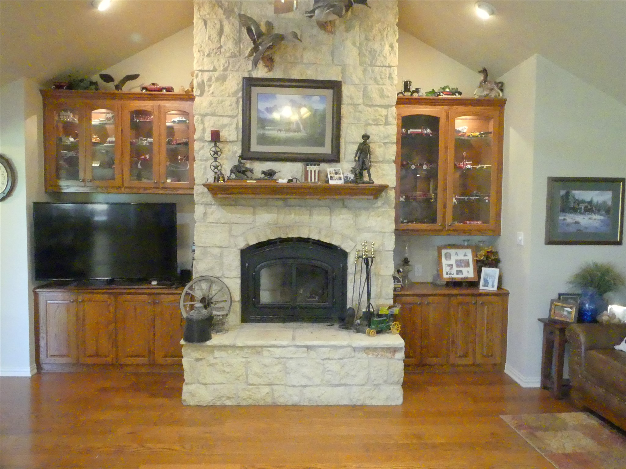 3421 School House Road Forestburg TX 76239