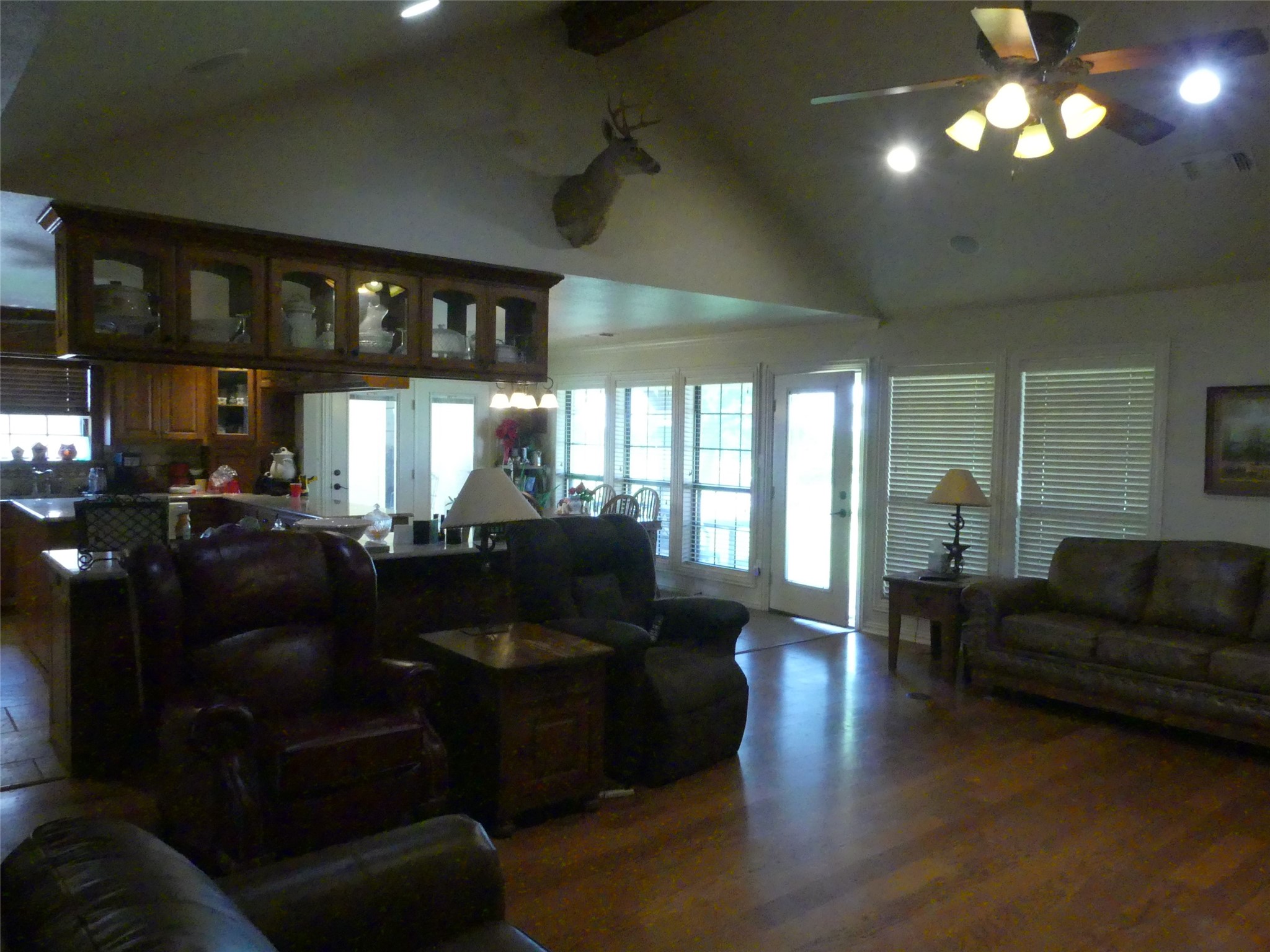 3421 School House Road Forestburg TX 76239