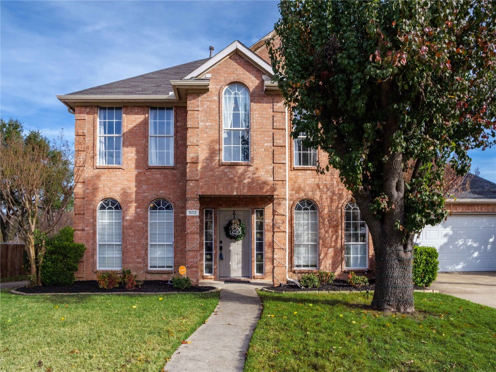 502 Castlewood Drive Garland TX 75040