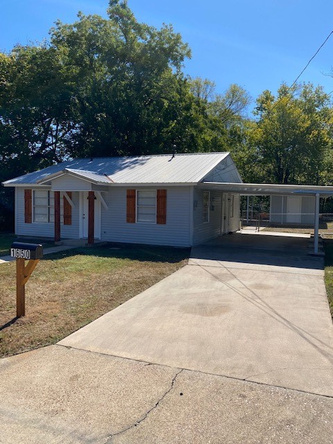 1650 Cedar Street Paris TX 75460