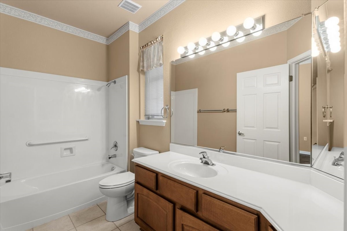 211 Whispering Wind Drive Georgetown TX 78633