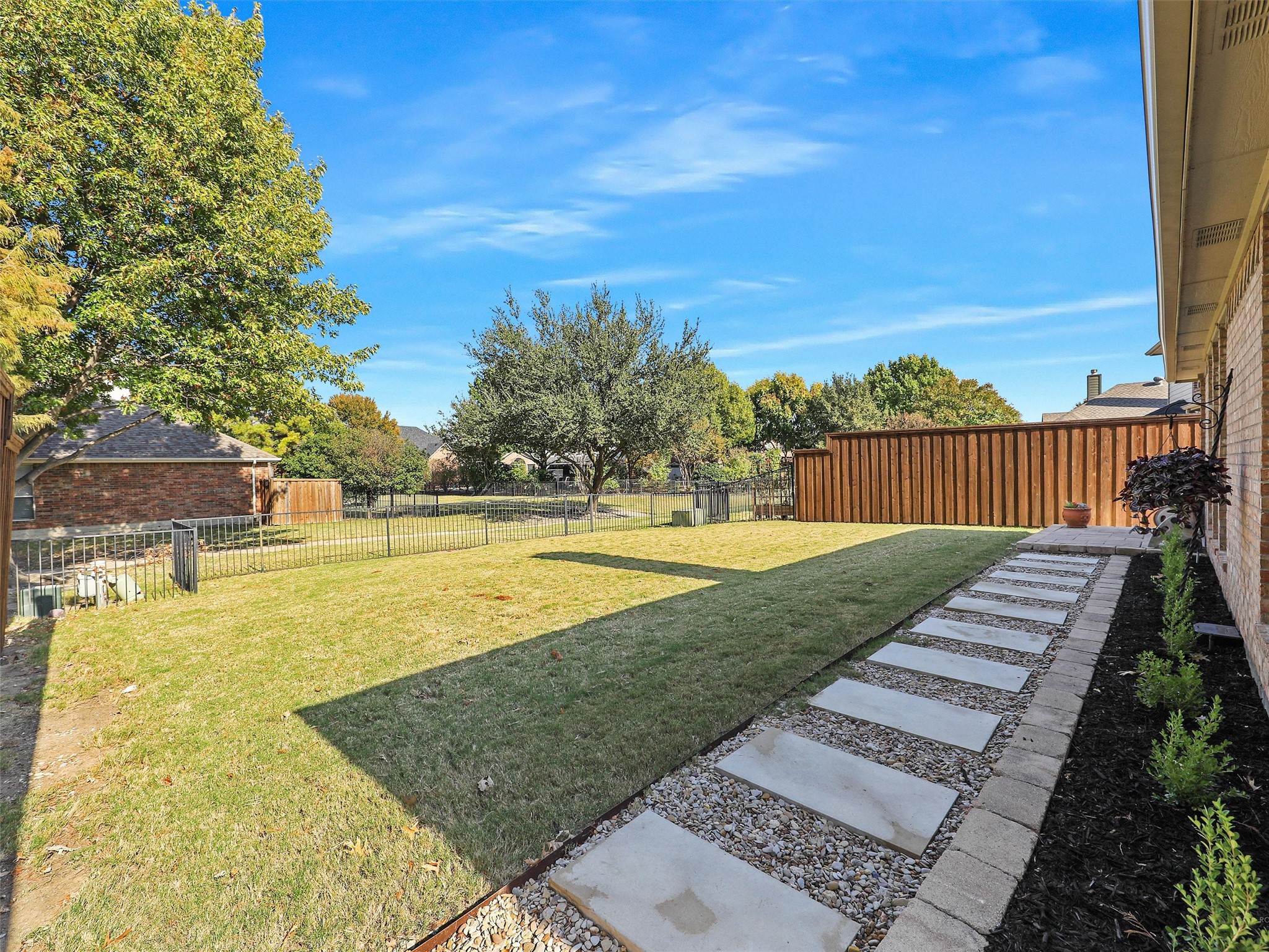 2428 Windgate Lane Frisco TX 75033