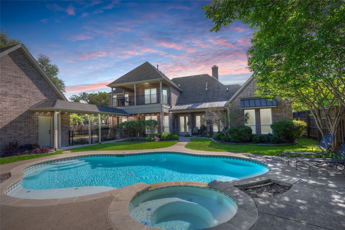 5016 Racquet Club Drive Arlington TX 76017