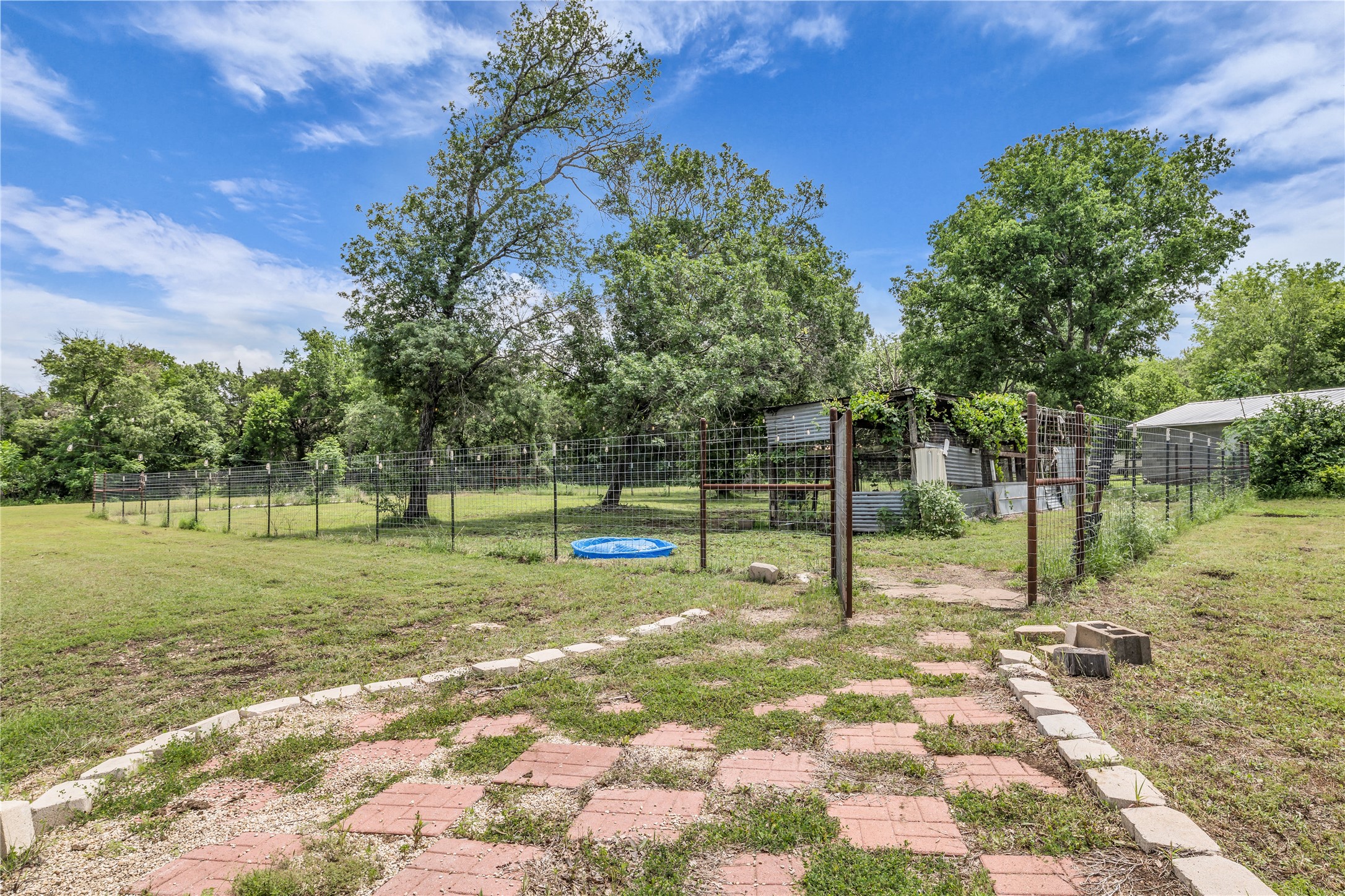 164 Deer Trail Bruceville TX 76630