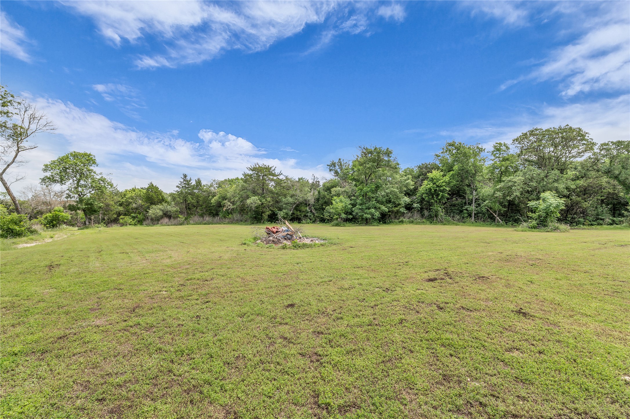 164 Deer Trail Bruceville TX 76630