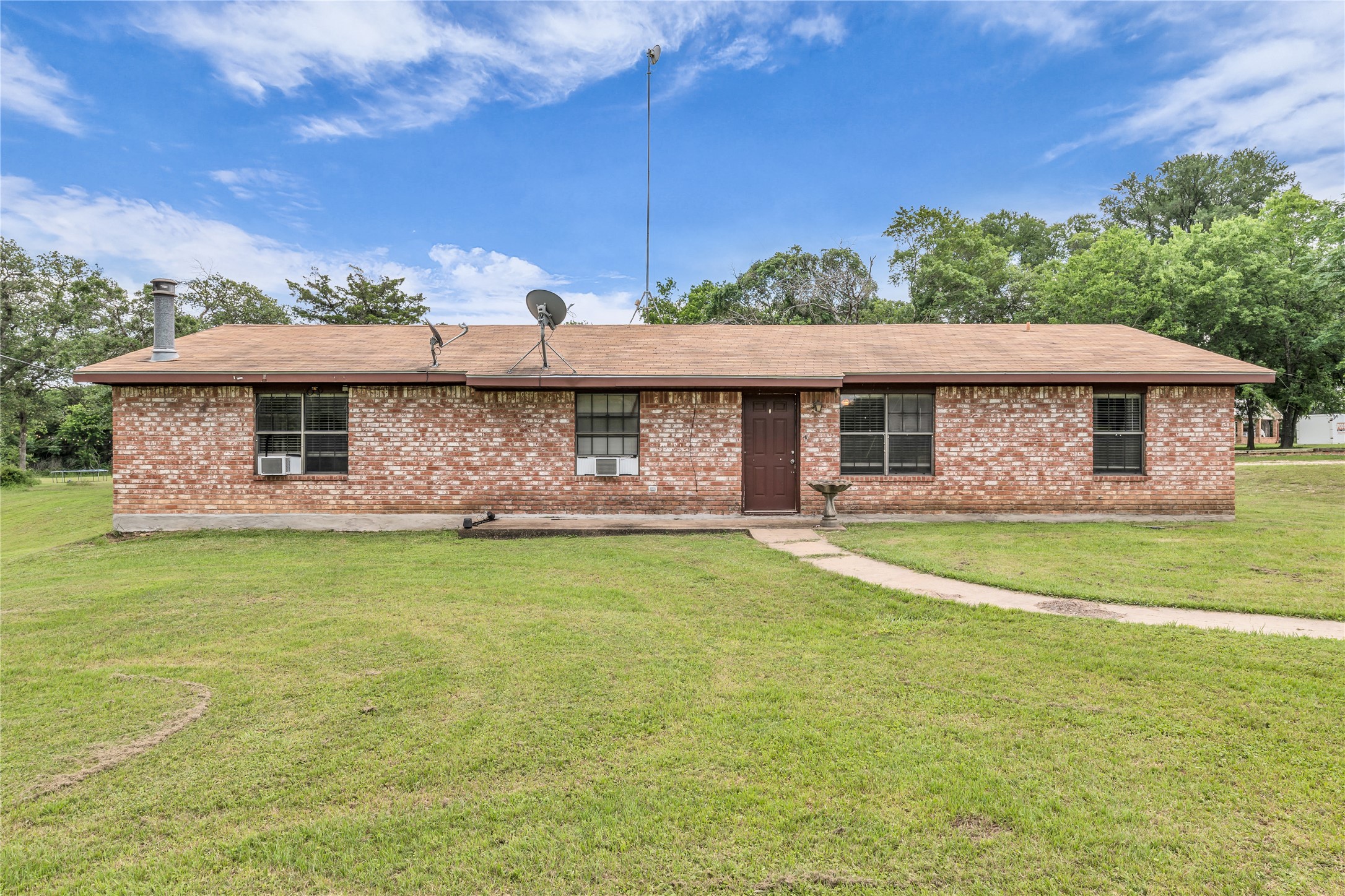 164 Deer Trail Bruceville TX 76630