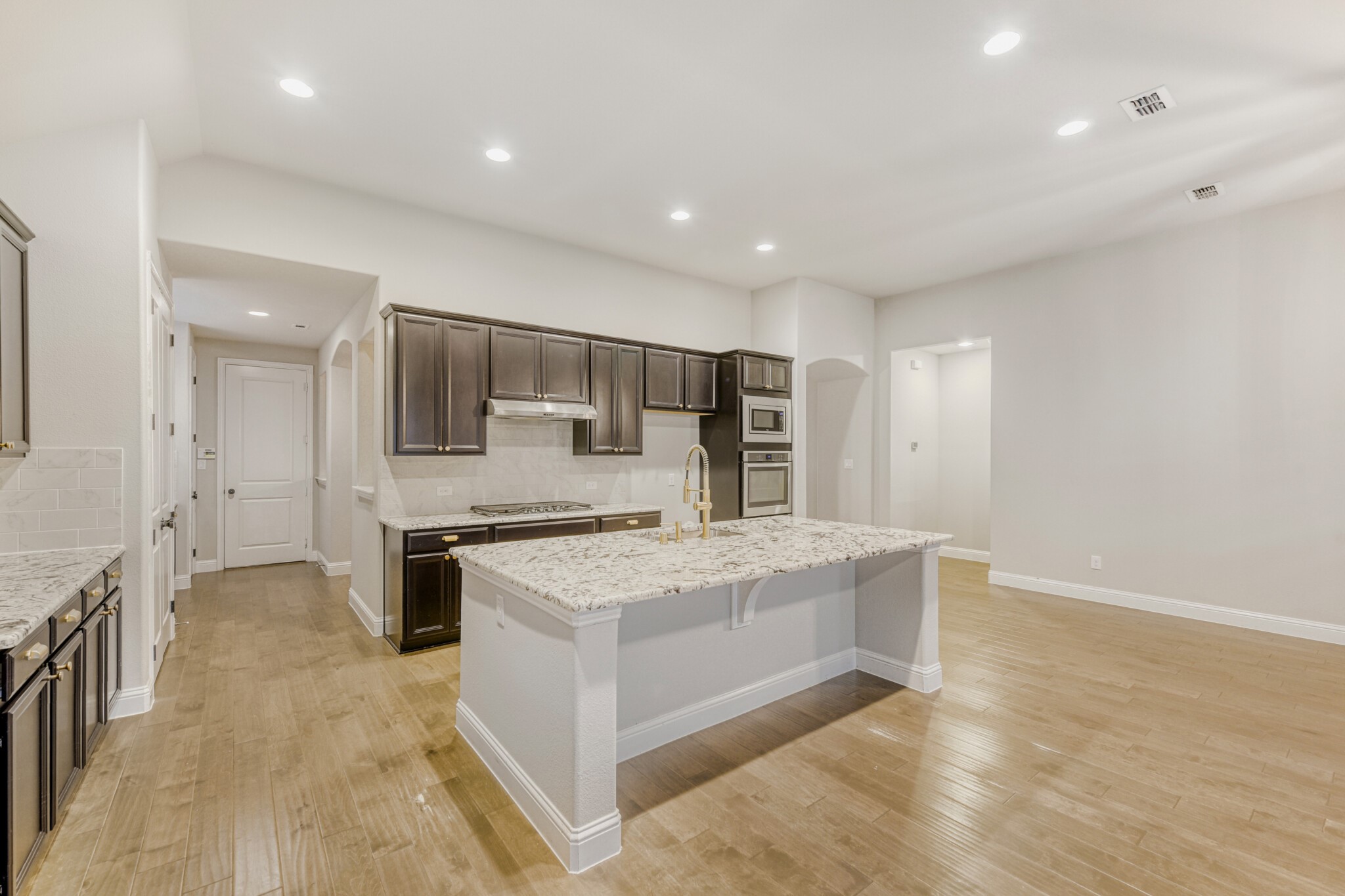 2633 Walnut Creek Lane The Colony TX 75056