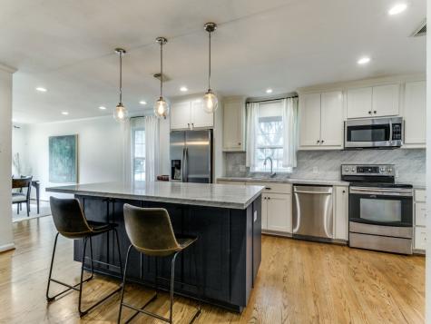 7105 Bennington Drive Dallas TX 75214