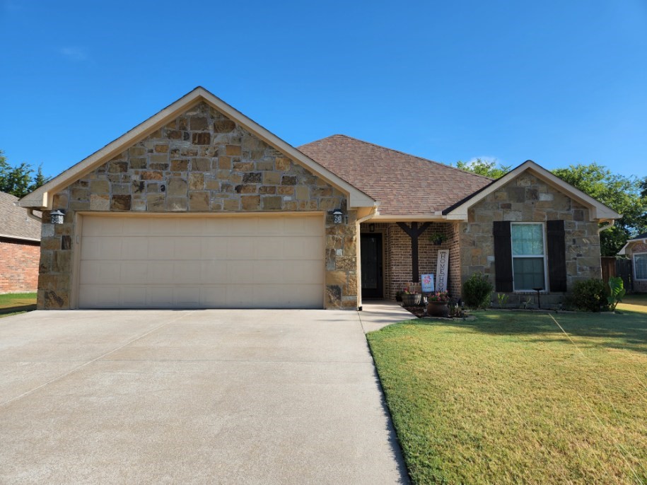 2236 N Village Drive Bonham TX 75418