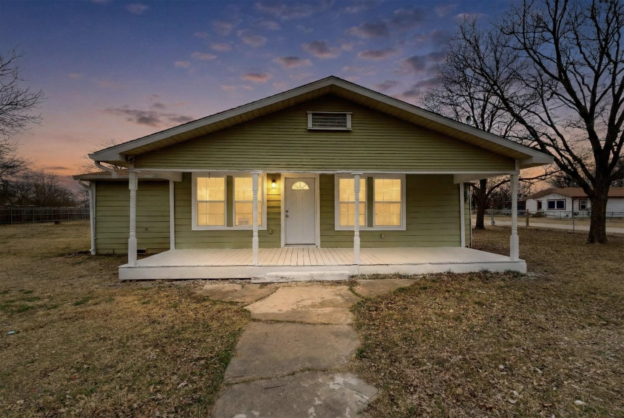 400 S Oak Street Ranger TX 76470