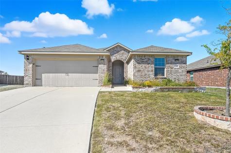 1102 Stockyard Street Royse City TX 75189