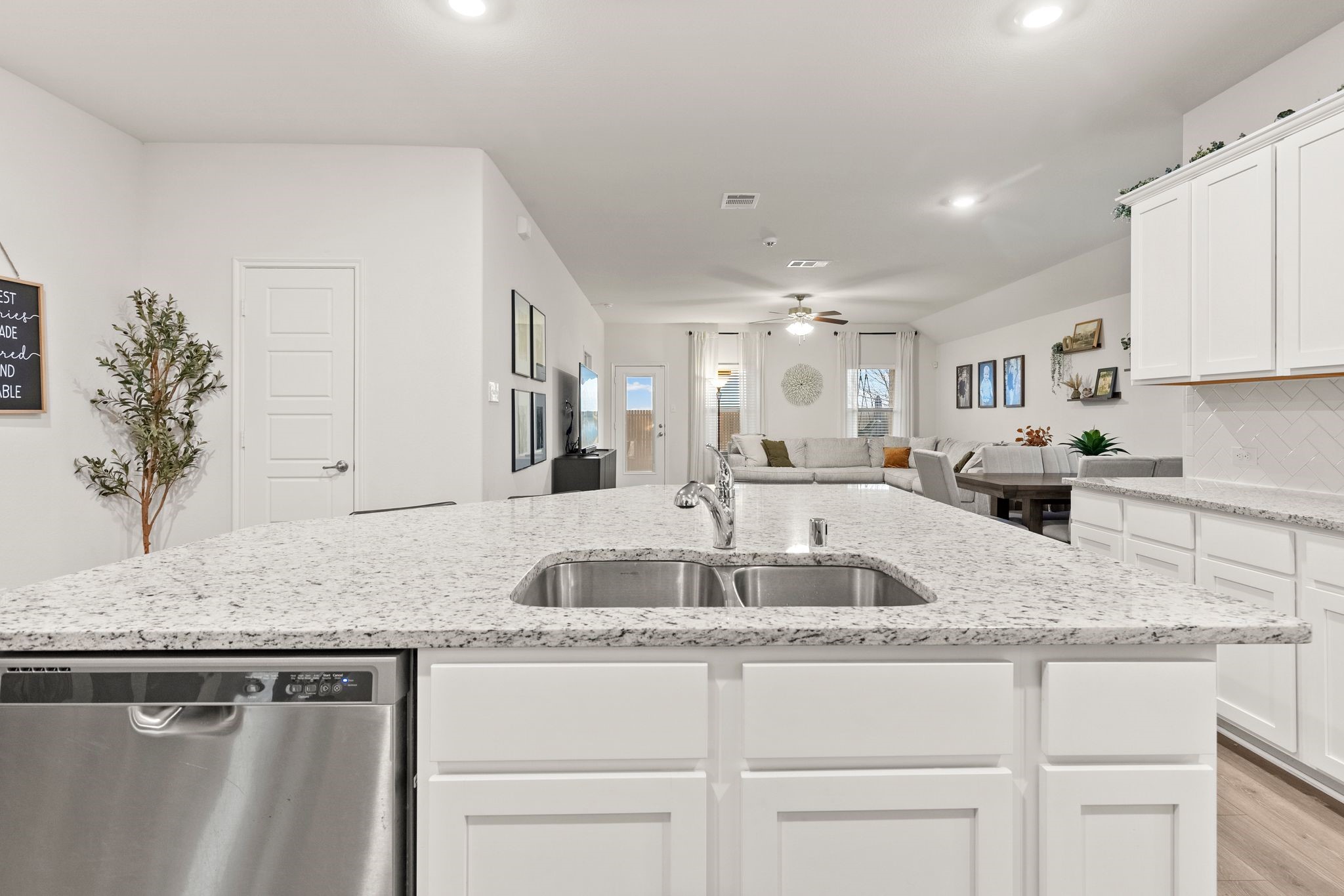 167 Mockingbird Way Caddo Mills TX 75135