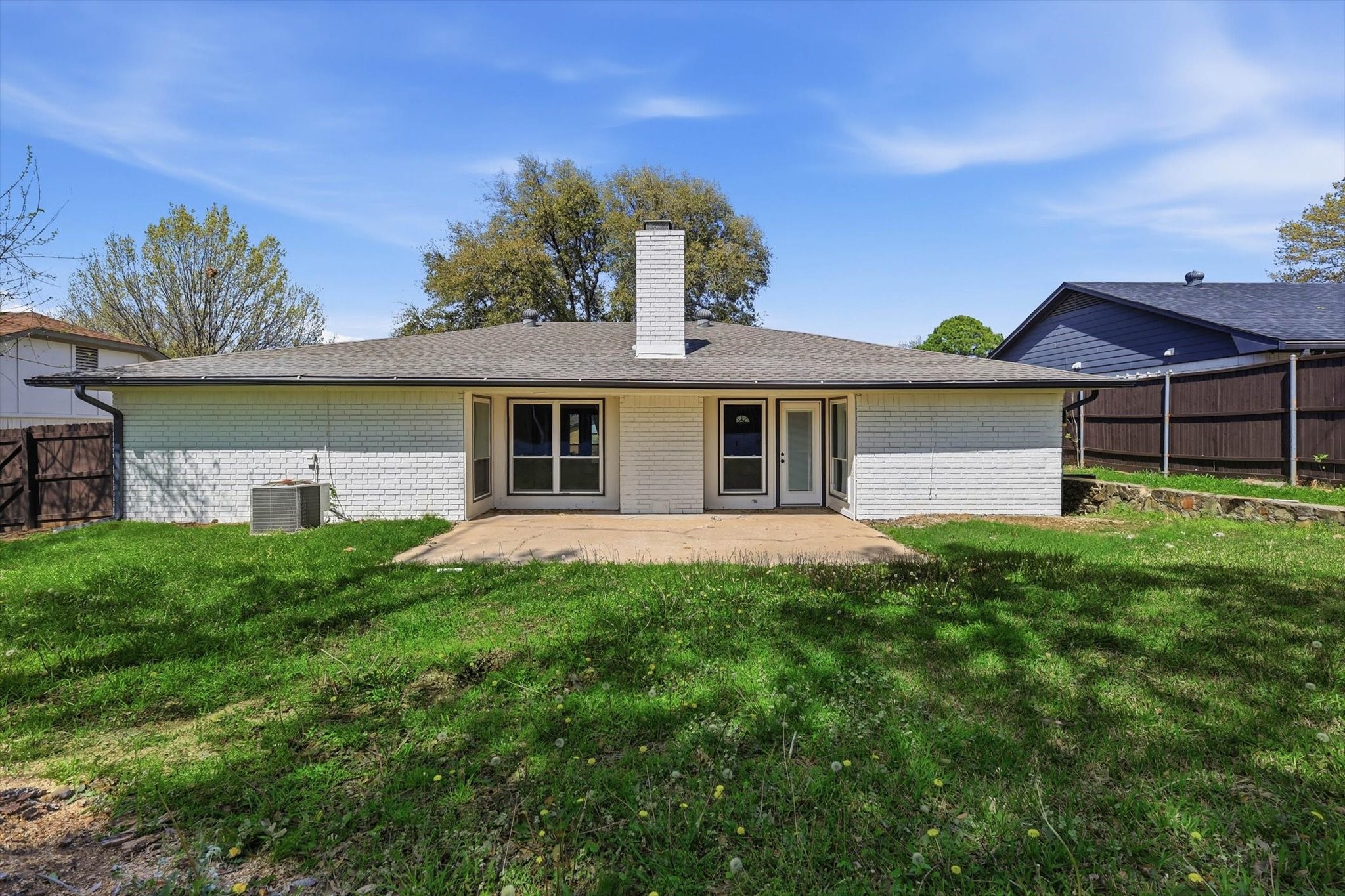 2211 Sierra Drive Grapevine TX 76051