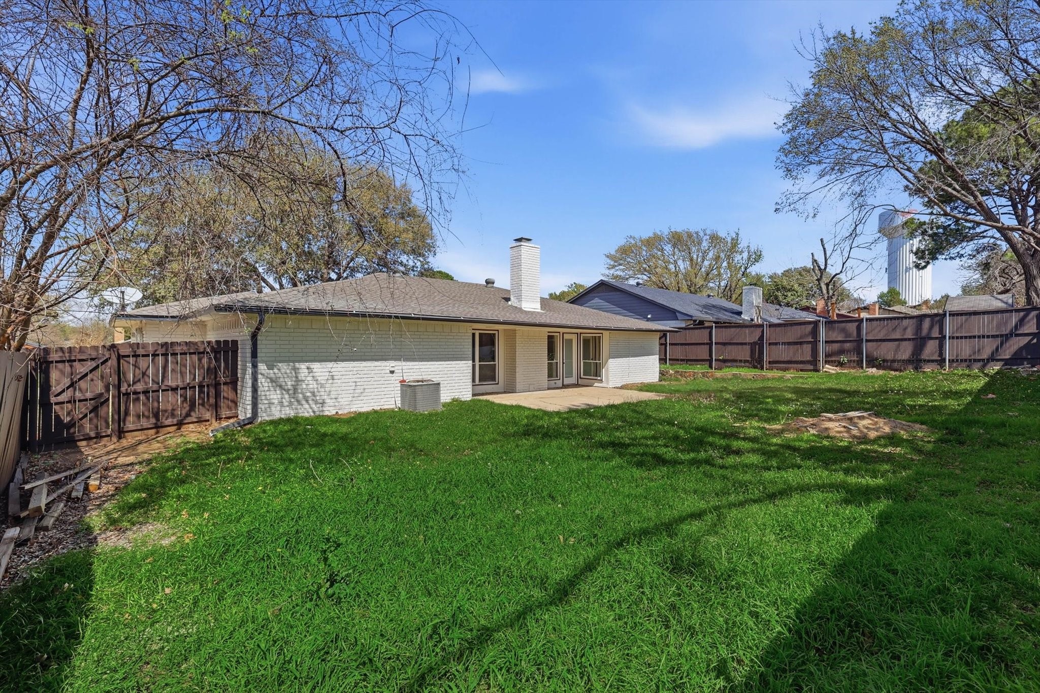 2211 Sierra Drive Grapevine TX 76051