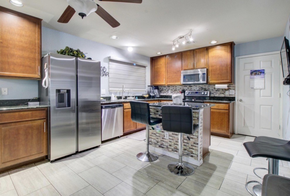 1333 Falcon Drive Dallas TX 75051