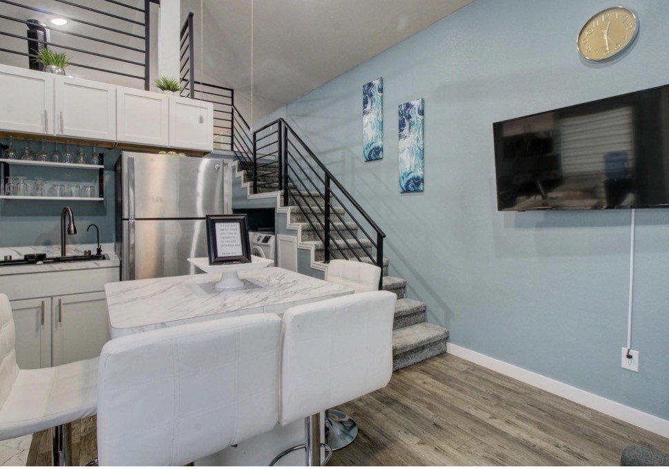 1333 Falcon Drive Dallas TX 75051