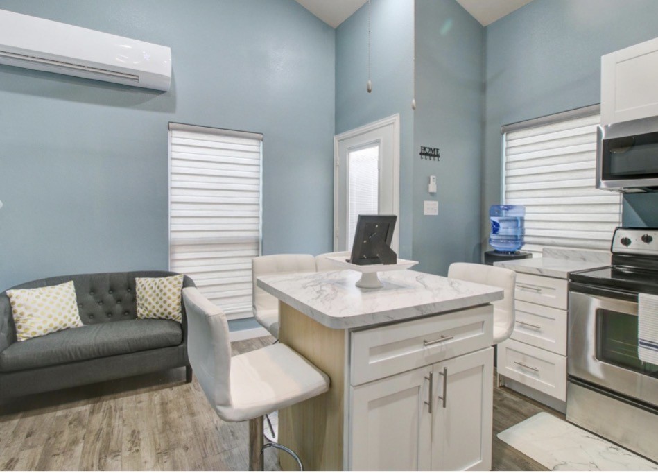 1333 Falcon Drive Dallas TX 75051