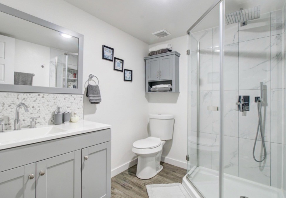 1333 Falcon Drive Dallas TX 75051