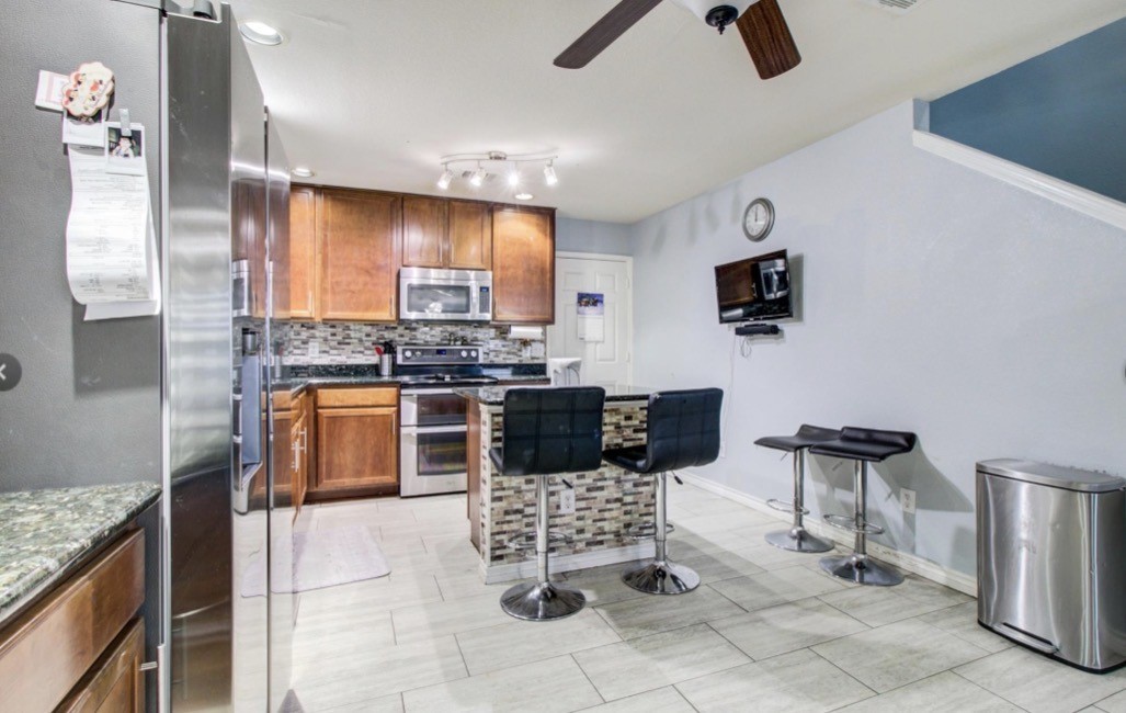 1333 Falcon Drive Dallas TX 75051