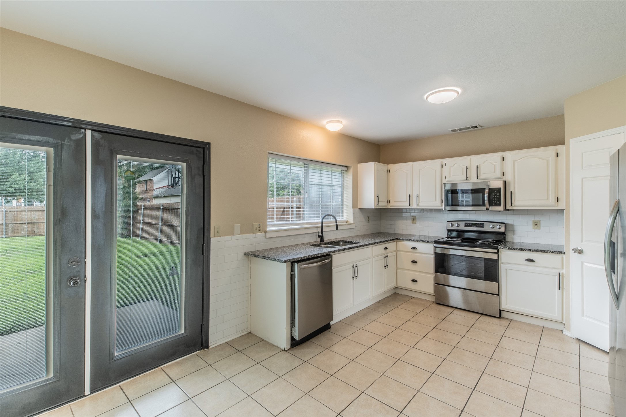311 Pemberton Place Cedar Hill TX 75104