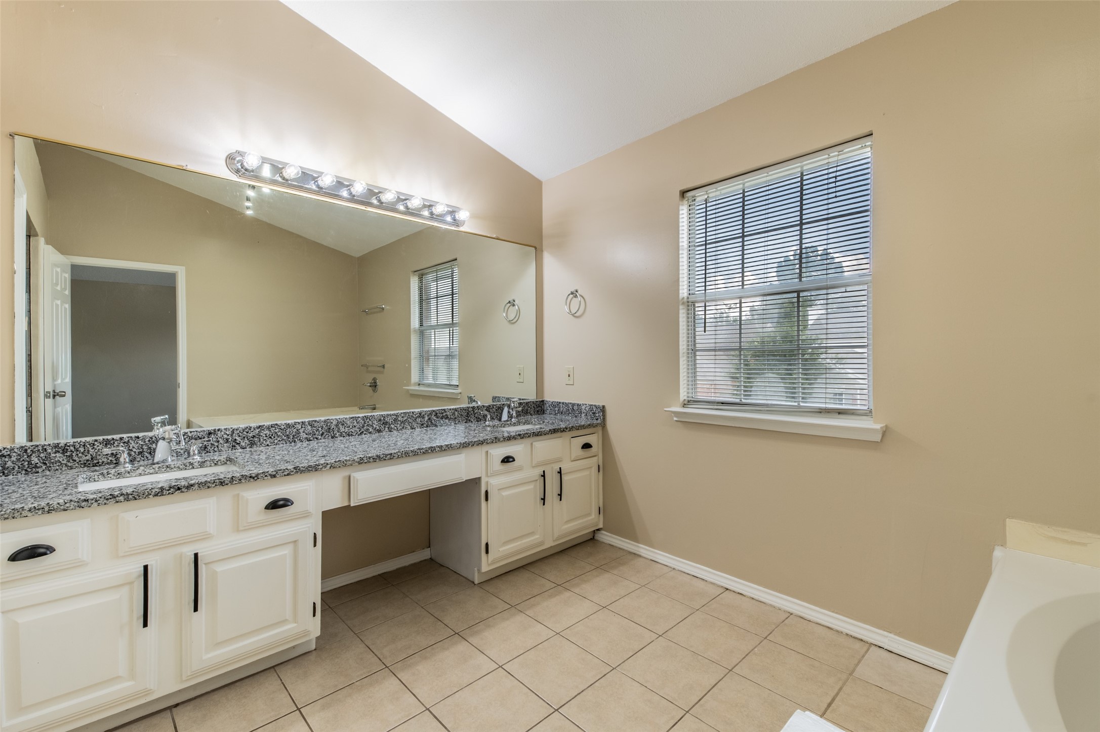 311 Pemberton Place Cedar Hill TX 75104