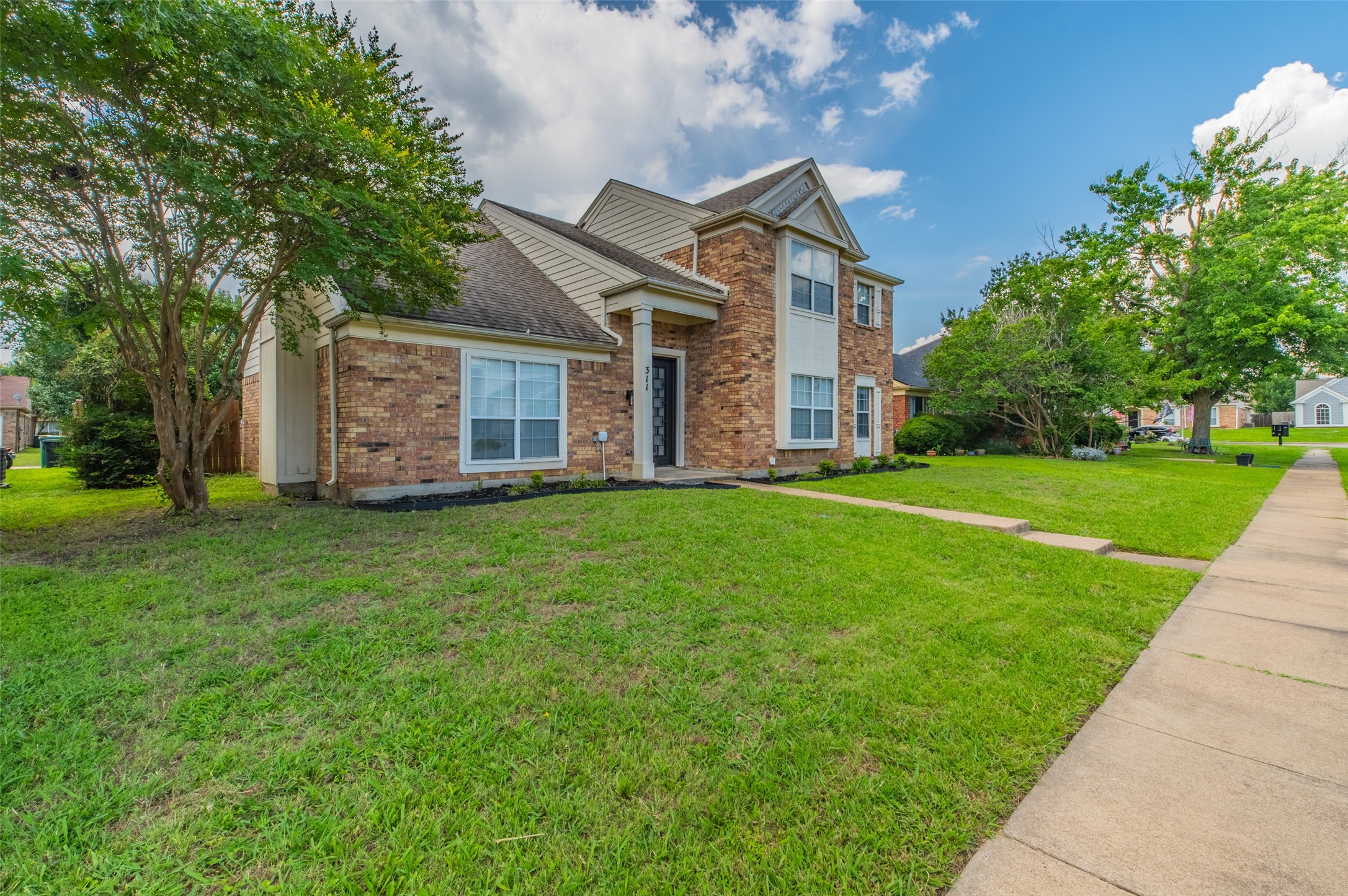 311 Pemberton Place Cedar Hill TX 75104