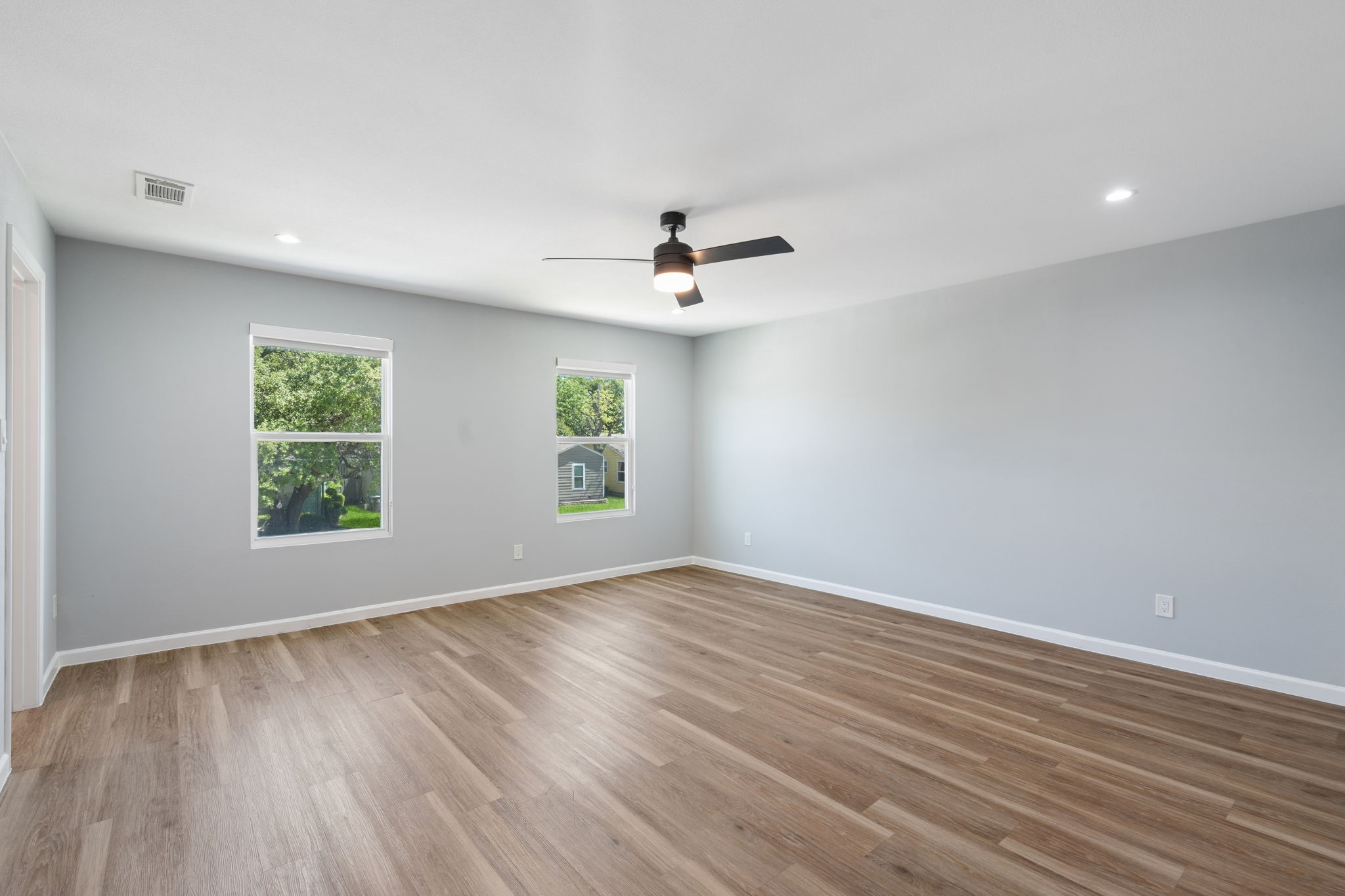 2728 Livingston Avenue Fort Worth TX 76110