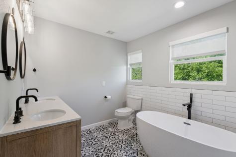 2728 Livingston Avenue Fort Worth TX 76110