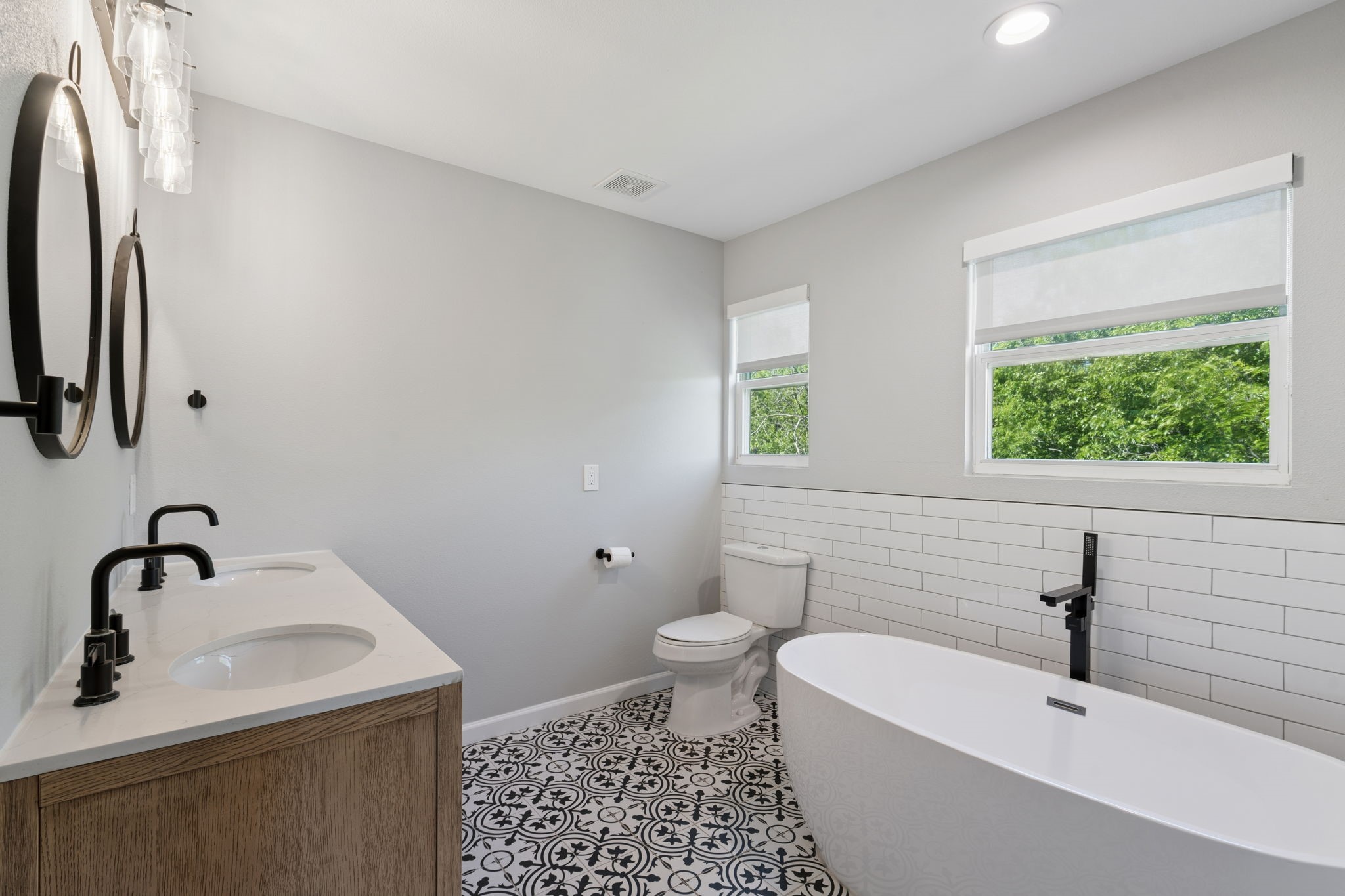 2728 Livingston Avenue Fort Worth TX 76110