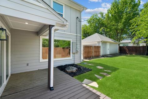 2728 Livingston Avenue Fort Worth TX 76110