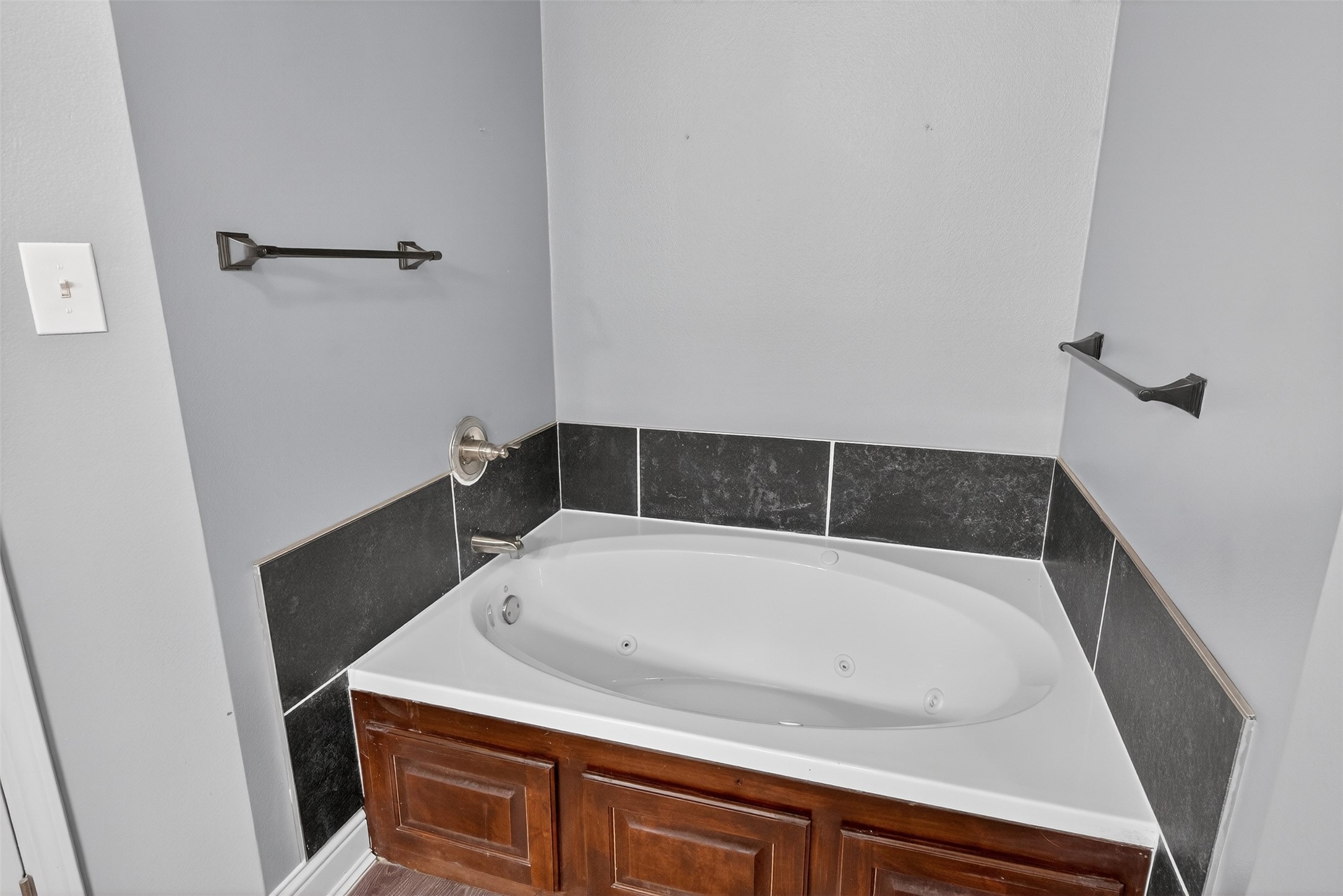 720 Haggerty Road Karnack TX 75661