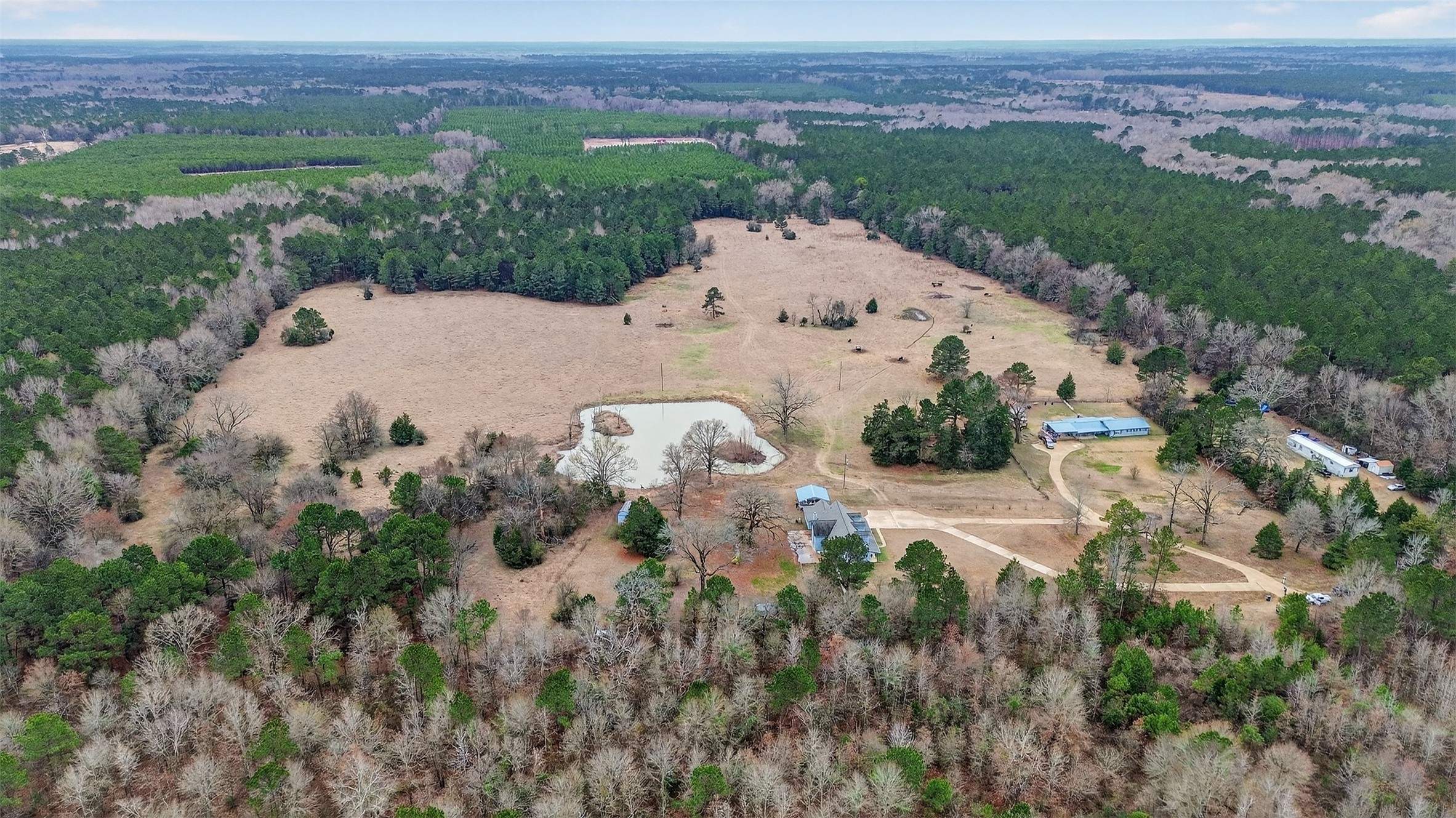 720 Haggerty Road Karnack TX 75661