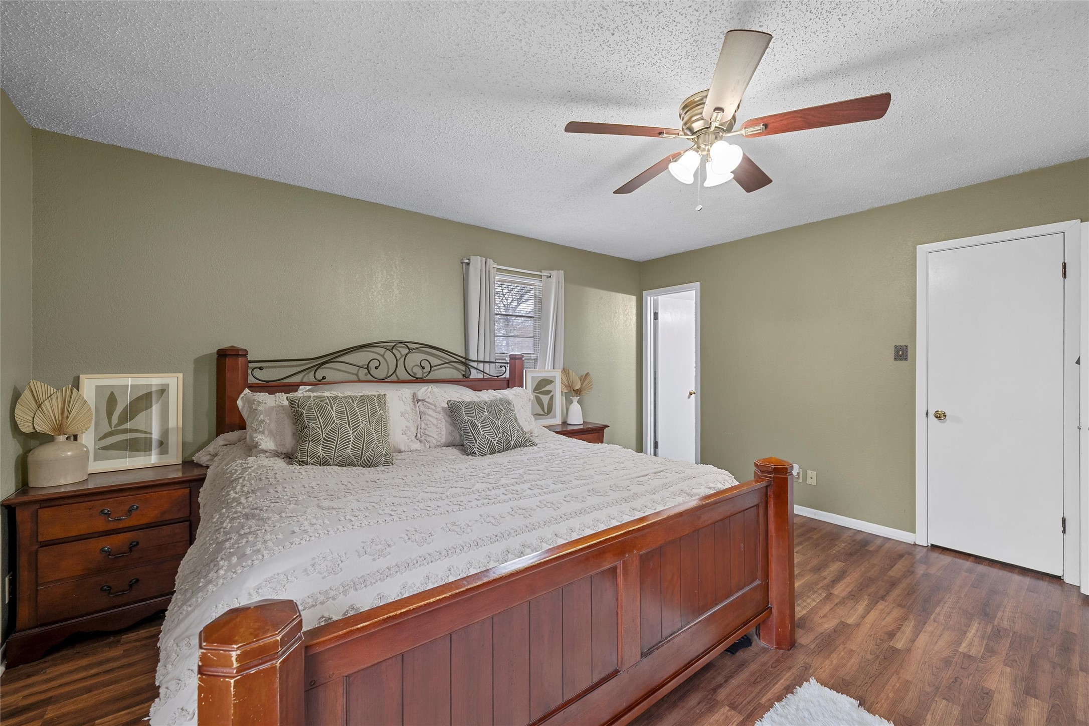 107 Woody Ray Drive Elm Mott TX 76640