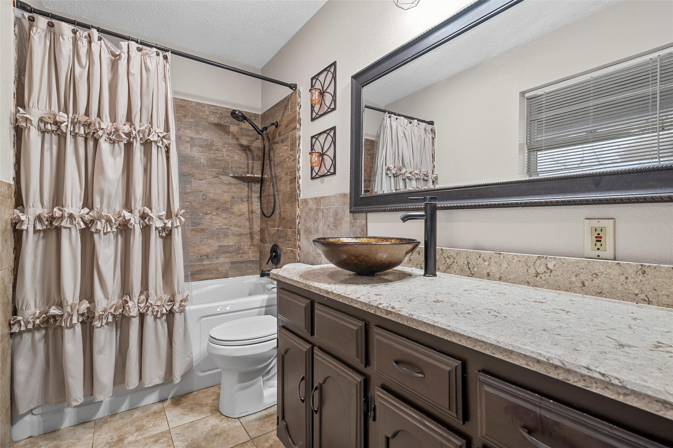 107 Woody Ray Drive Elm Mott TX 76640