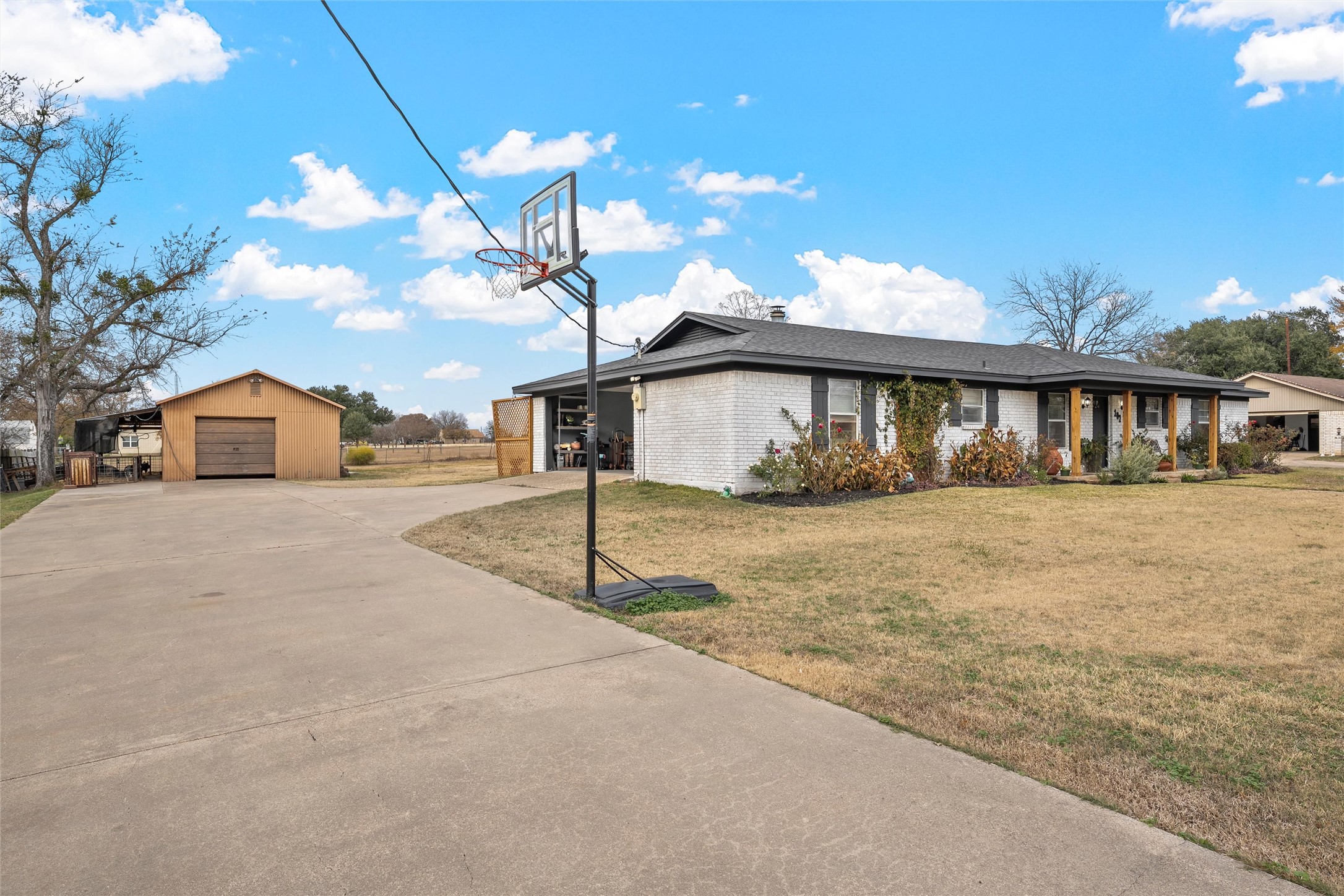 107 Woody Ray Drive Elm Mott TX 76640