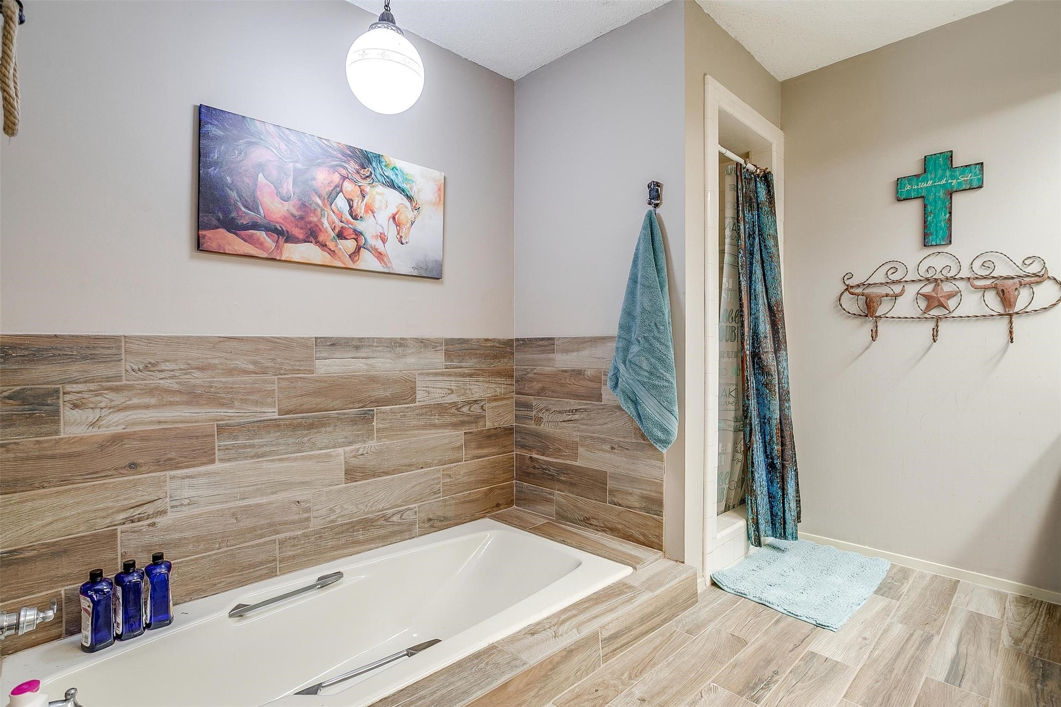 1824 Fm 731 Burleson TX 76028