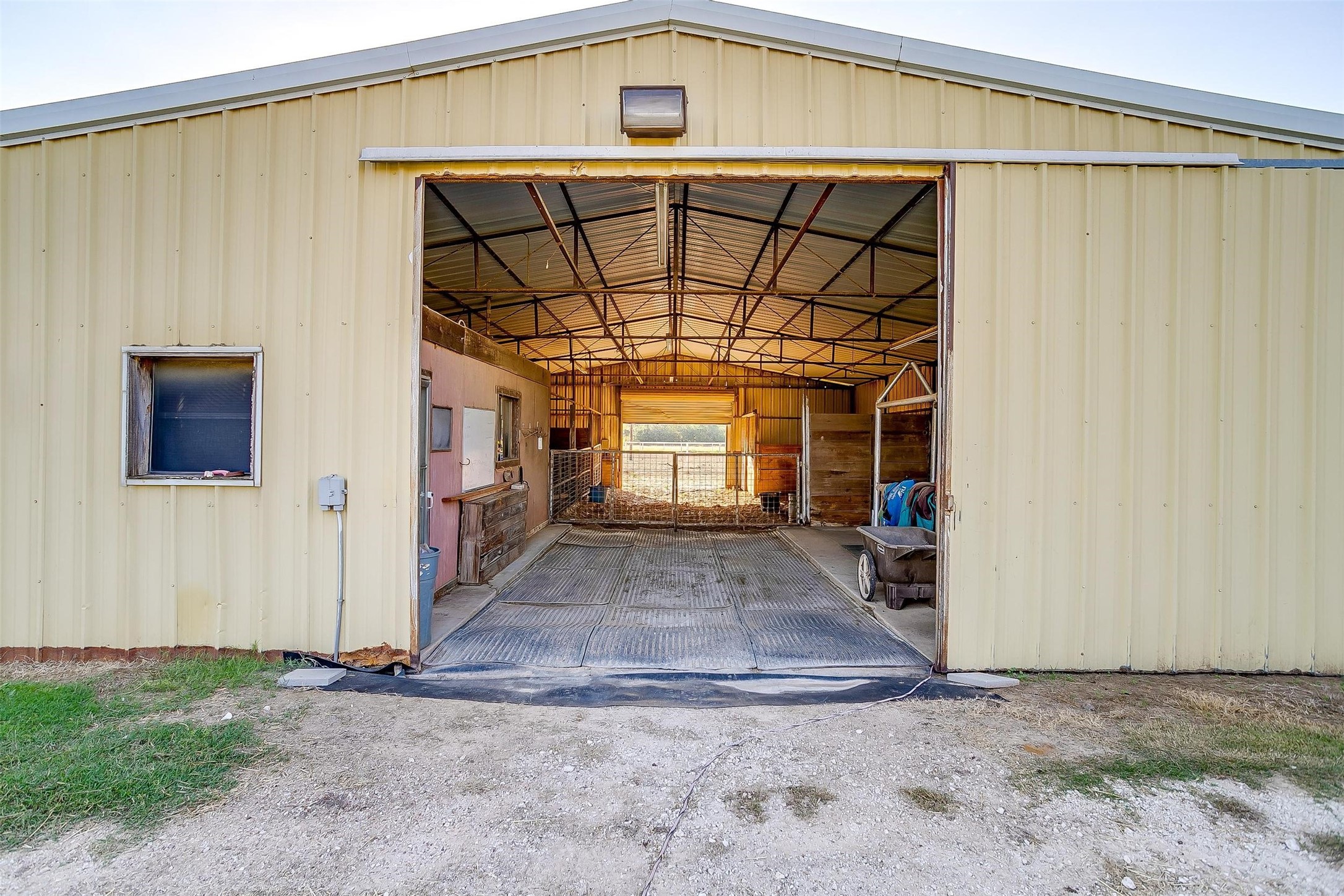 1824 Fm 731 Burleson TX 76028