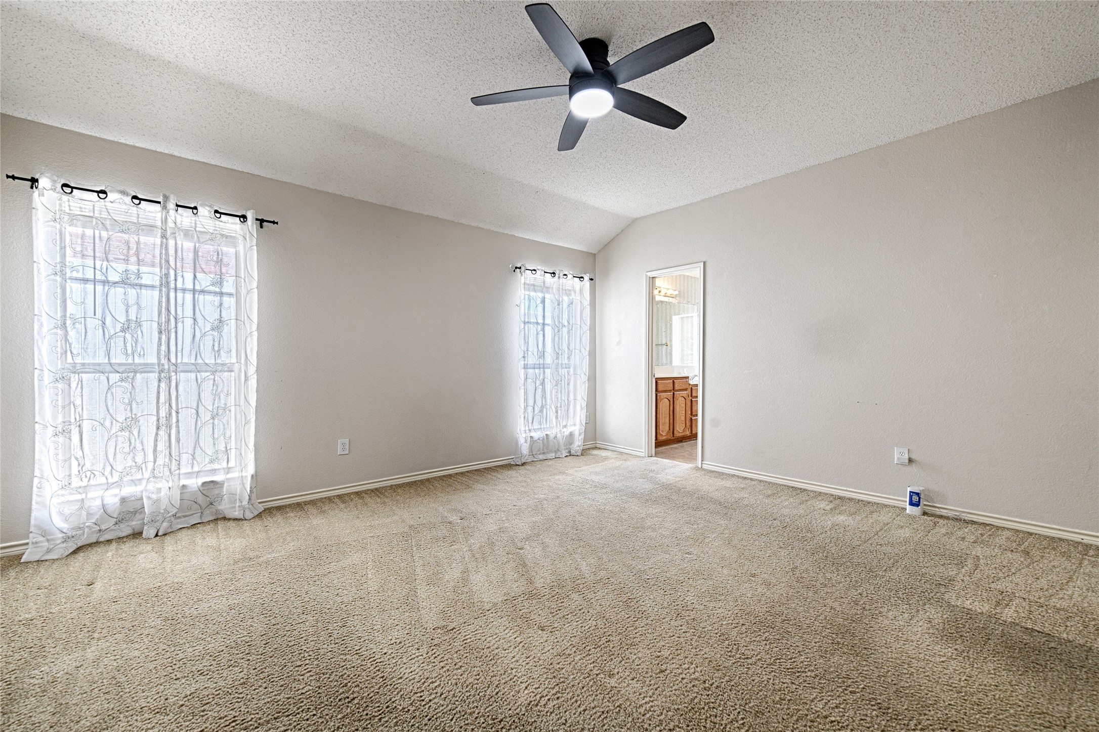 1544 Birkenhead Lane Lancaster TX 75134