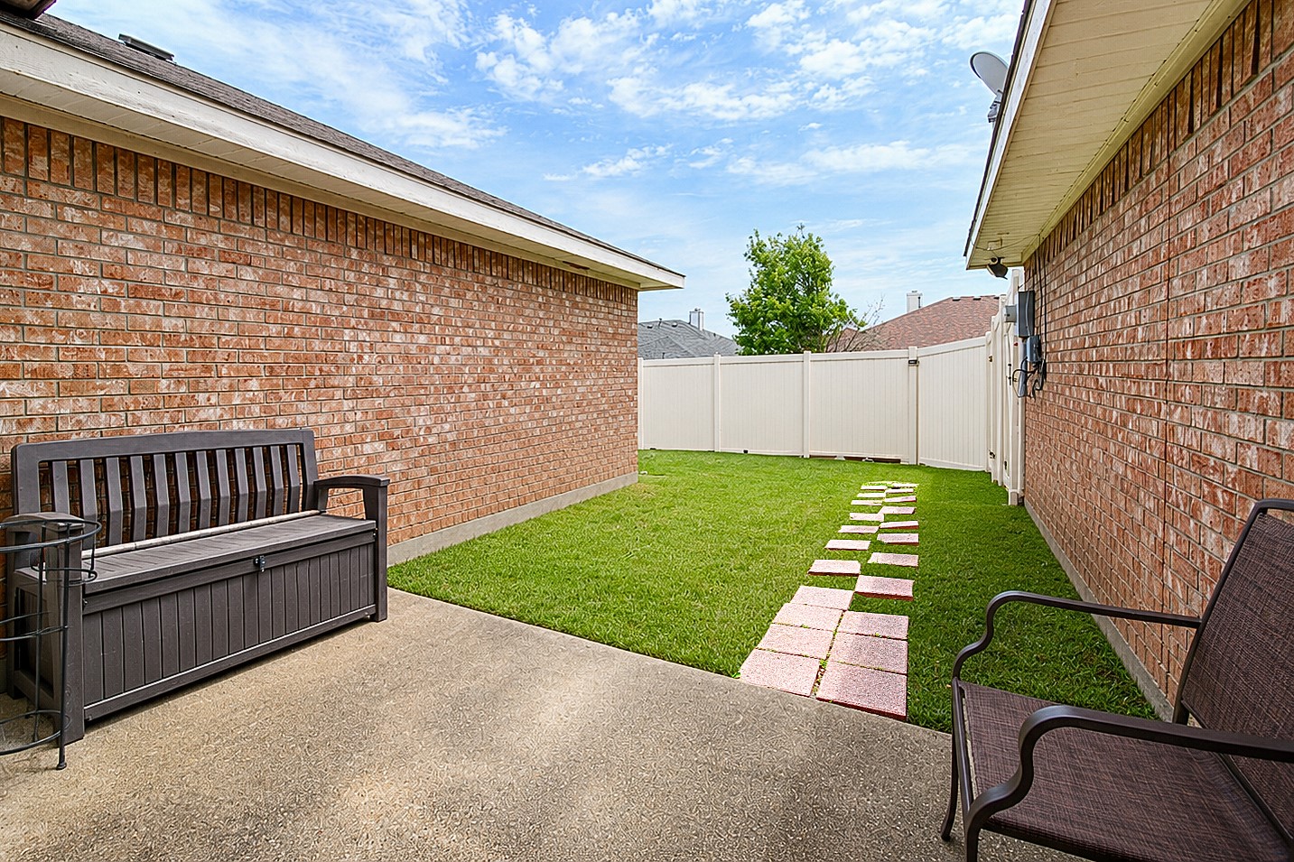 1544 Birkenhead Lane Lancaster TX 75134